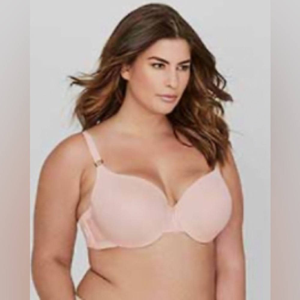 Ashley Graham Lace and Micro Fiber Icon I shirt Bra
